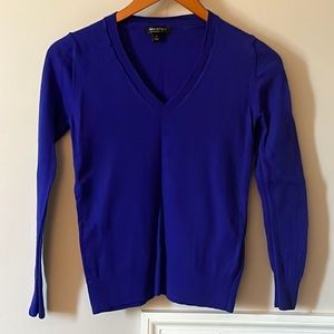 Banana Republic V-neck